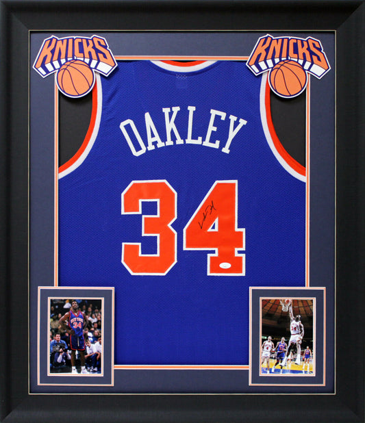 Knicks Charles Oakley signiertes gerahmtes Trikot