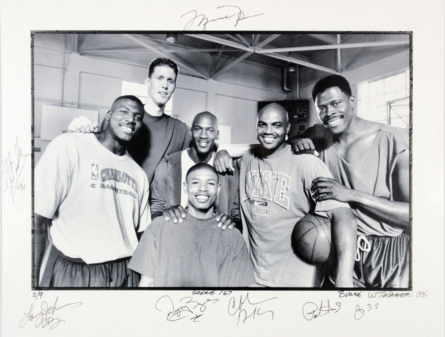 Space Jam (7) Jordan, Barkley, Ewing und weitere signiert & gerahmt 18x24 Foto LE #2/9 BAS LOA